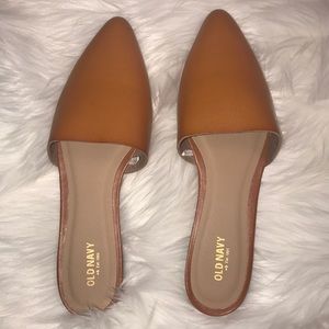 Old Navy slip on flats size 9